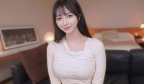 FC2-PPV-4949214 สาวออฟฟิศนมใหญ่หน้าใสที่แอบซนจนหลั่งในรัวๆ Nagi Hikaru